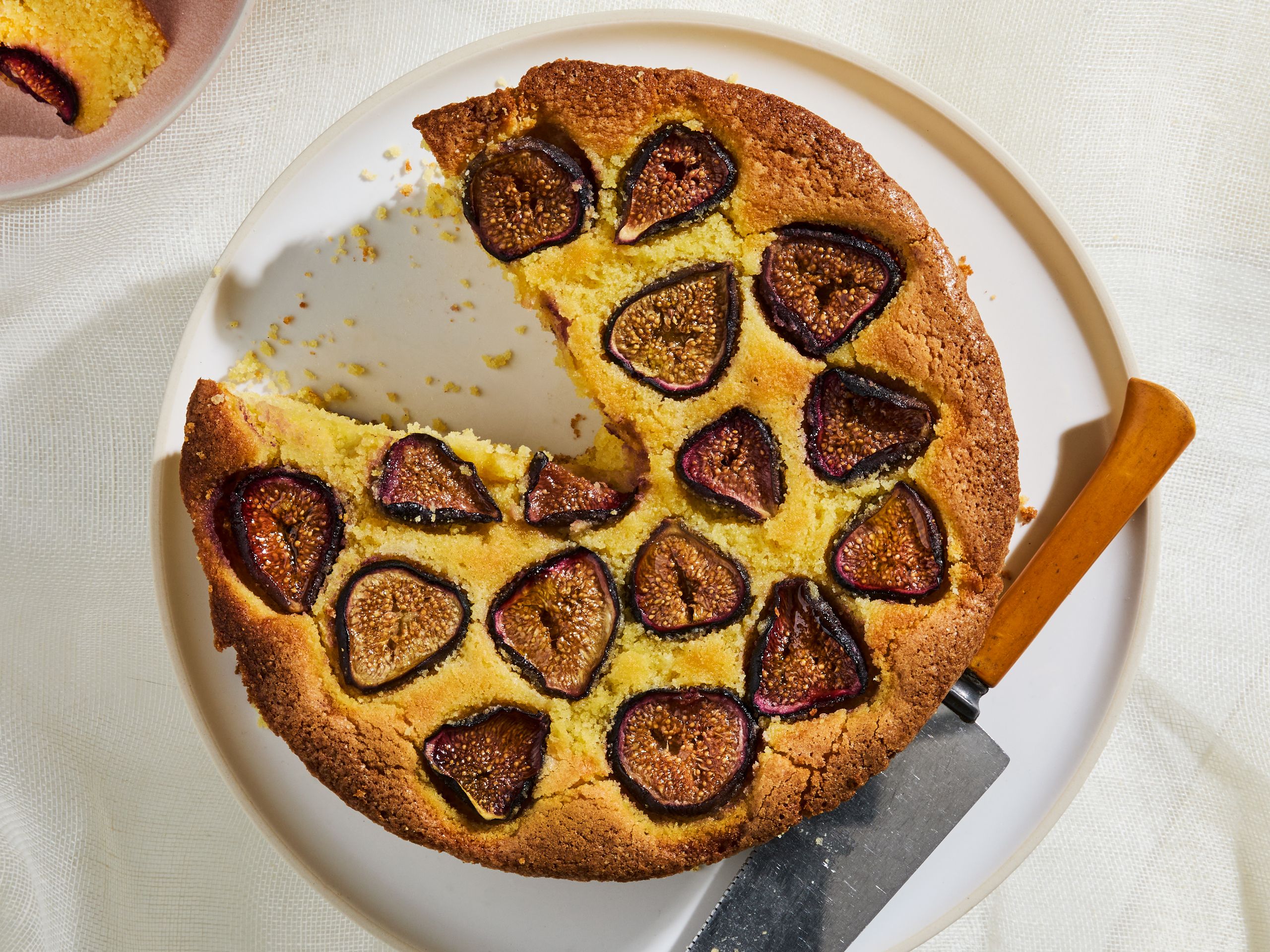 23 Fig Recipes for Cakes, Toasts, Roasts, and More